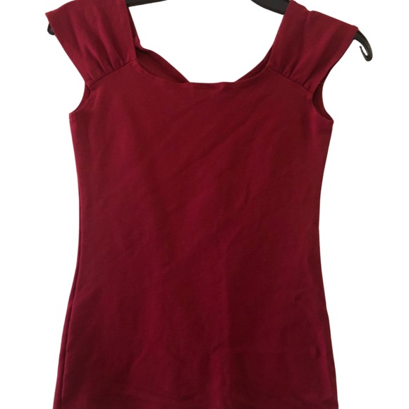 Retrolicious hot red top! - Picture 2 of 7